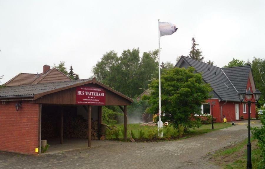 Hus Wattkieker 7B Villa Husum  Bagian luar foto